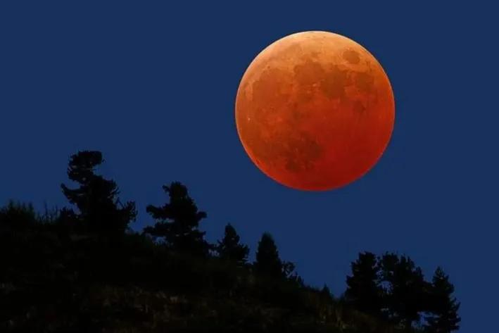 月亮唯美的诗句,月亮相关的优美诗句