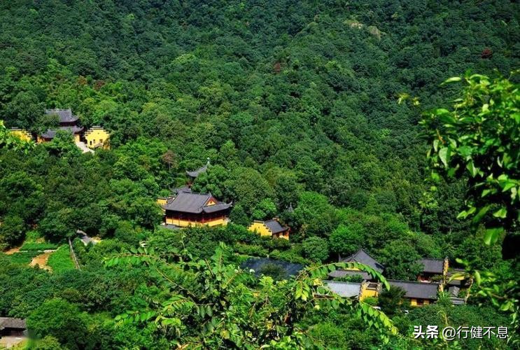 关于青山的诗句古诗名句,青山的经典诗词