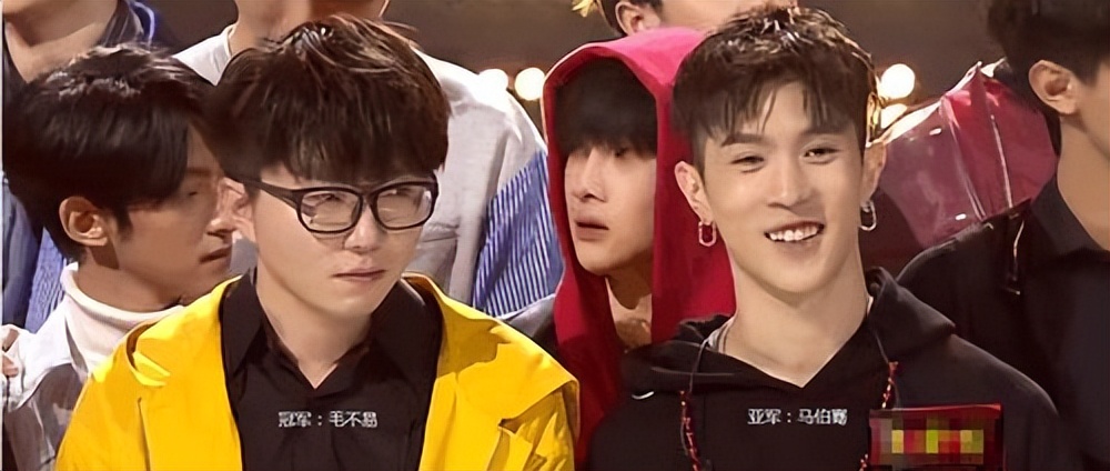 内娱“关系户”现原型，吴刚陈凯歌儿子，张光北闫妮闺女资源爆炸