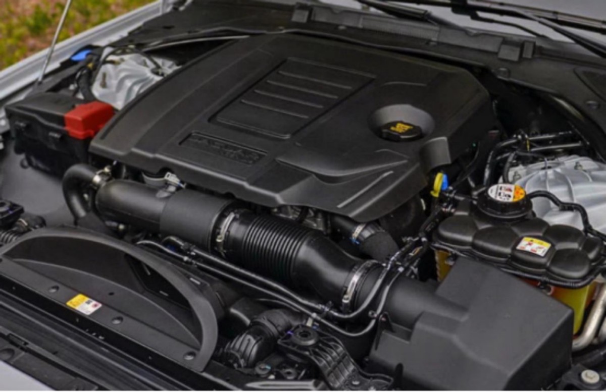 驾驭捷豹xel尽享极致驾驶乐趣,新捷豹xel外观的家族化气息更重