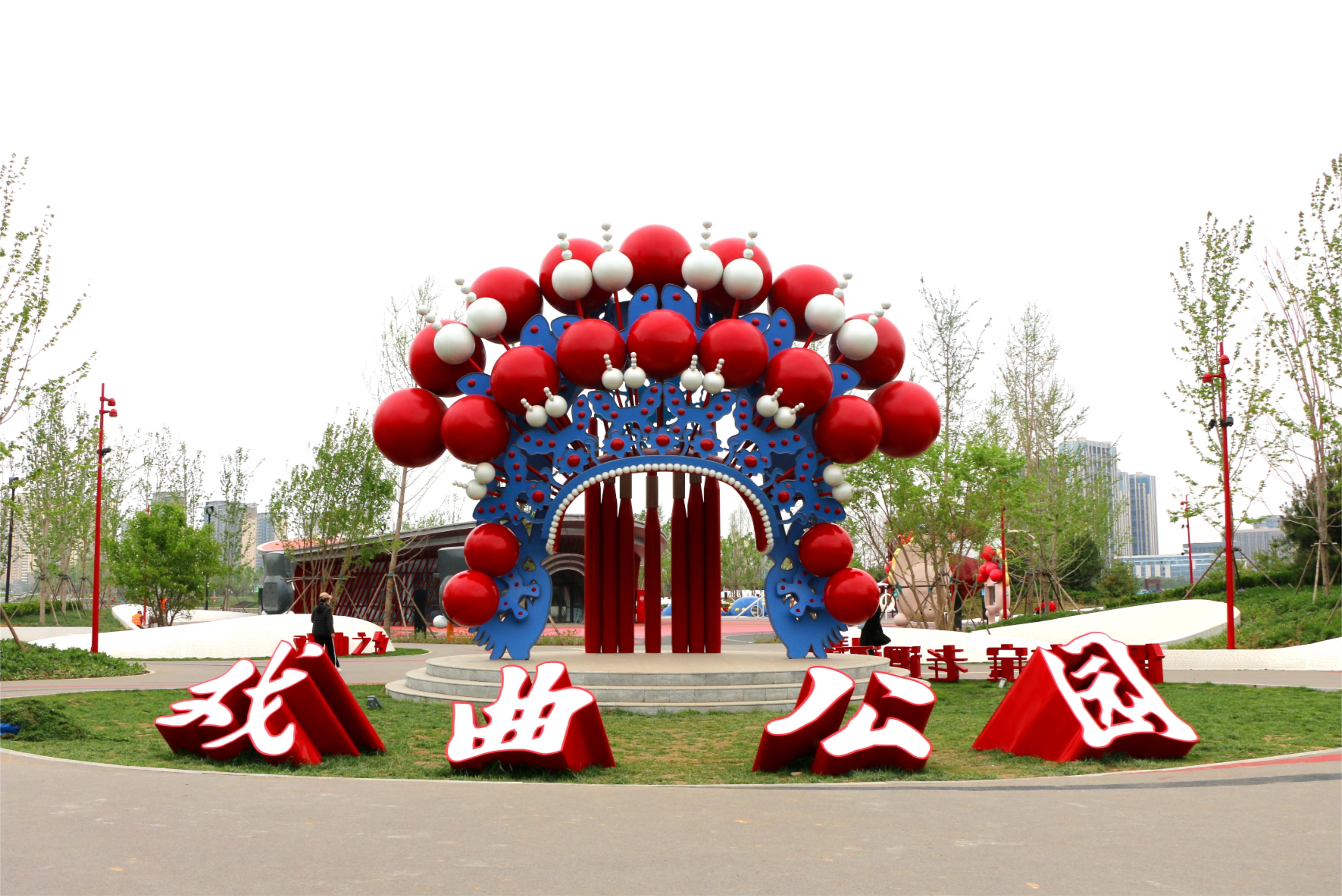 跟着小易去露营,跟着小易去旅行