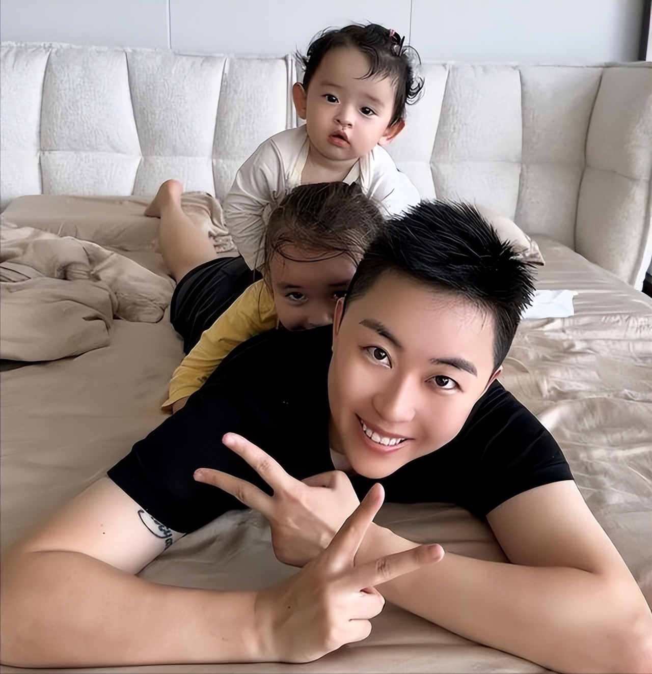 女子花50万生混血宝宝,50万精子生下混血儿