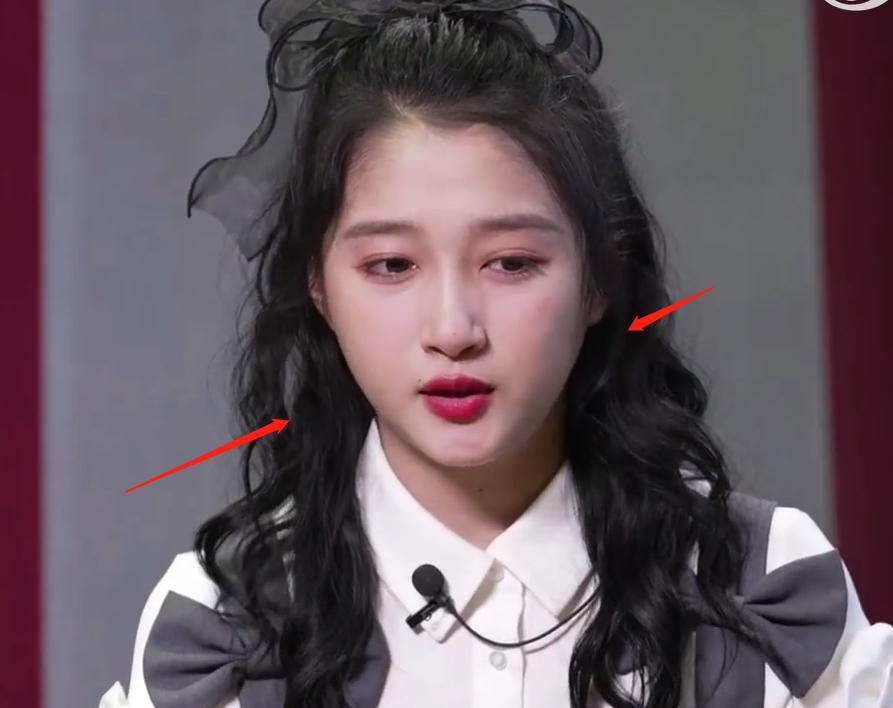 私下关晓彤对贾玲的评价,关晓彤接受访谈