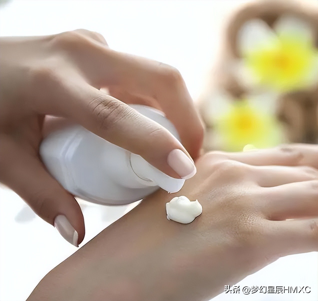 如何让脸白嫩小妙招,如何快速让手脸变得白嫩