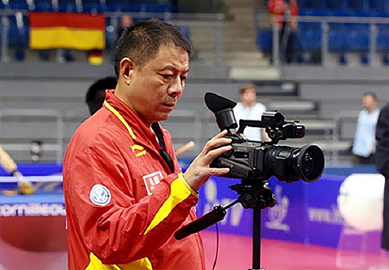 国乒前功勋教练王楠矛盾,女乒王楠