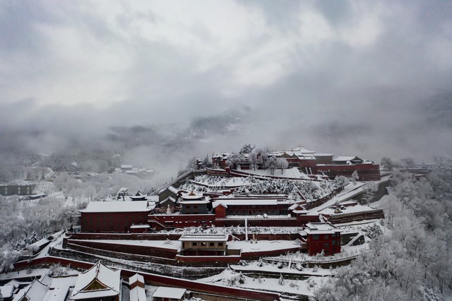 五台山文殊菩萨道场有缆车吗,文殊菩萨去五台山的所有道场