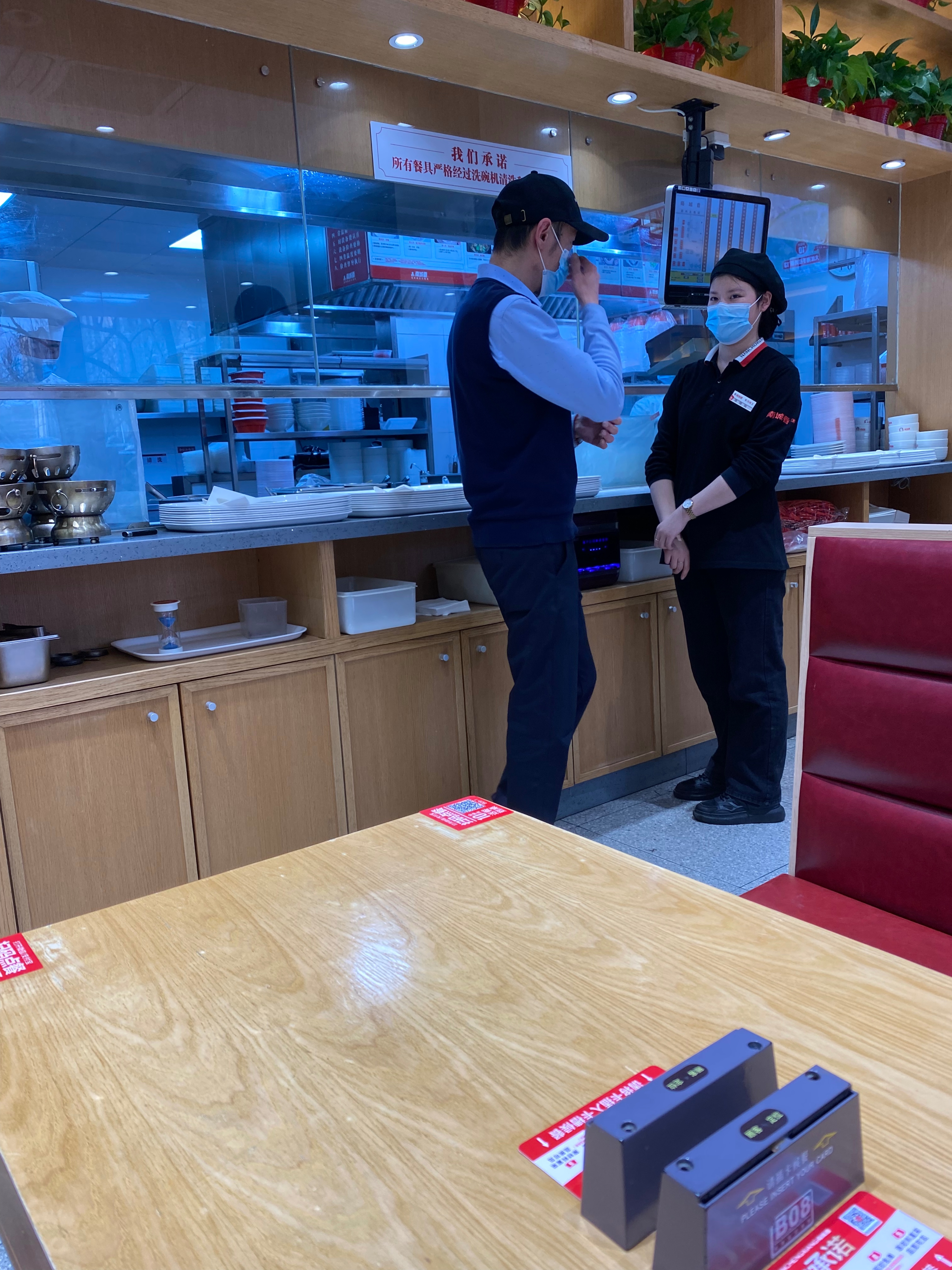 什么餐饮小店比较好经营,餐饮小白想开家餐饮店