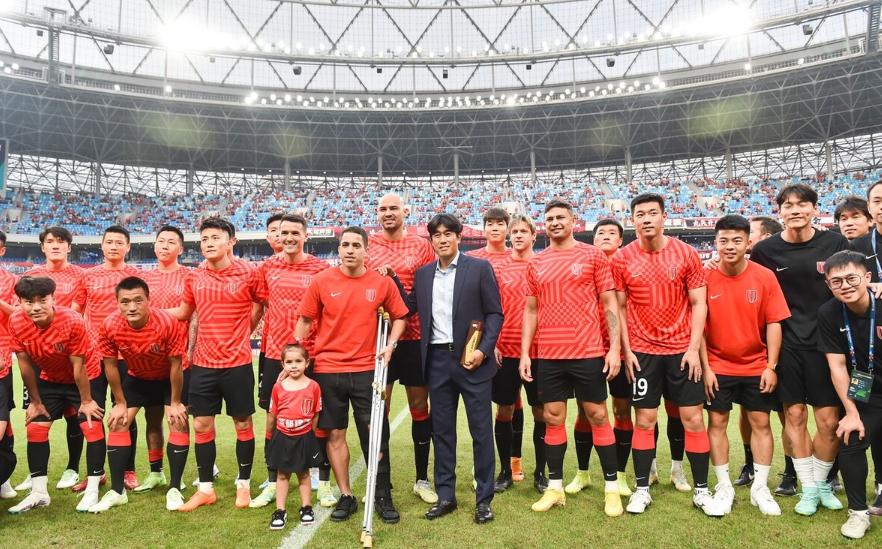 1-0无效！中超黑马仍狂飙，创2*纪大**录，2大腿缺席，第1攻击群易主