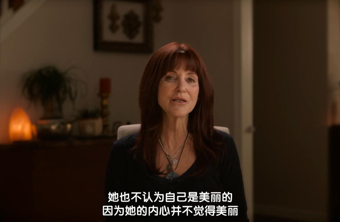 她曾经红极一时26岁退出娱乐圈,她一夜成名后淡出娱乐圈