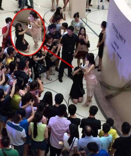 陪吃陪睡只是冰山一角，明星曝出的圈中内幕，一个比一个毁三观