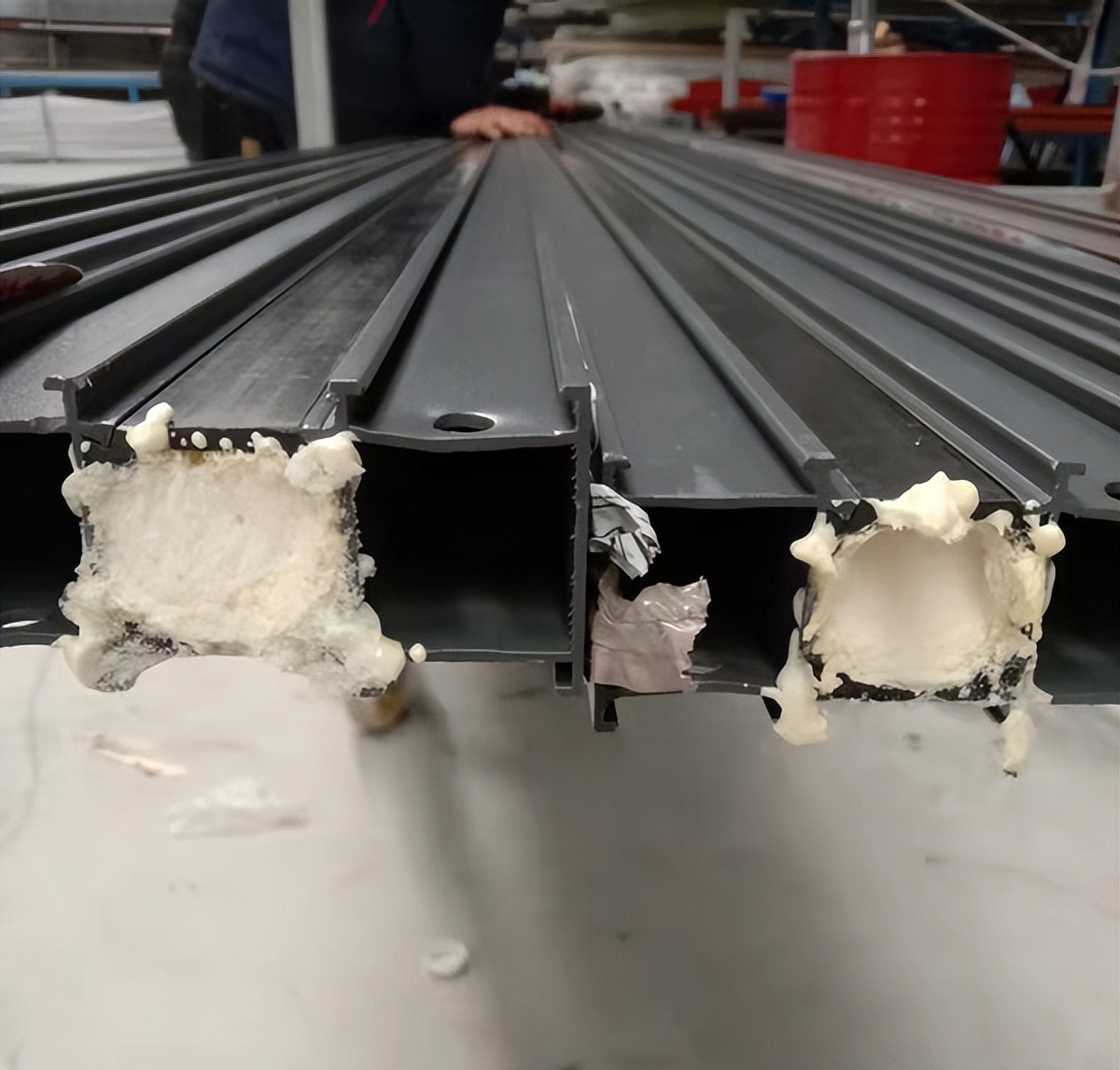 门窗聚氨酯填充设备,型材发泡填充机