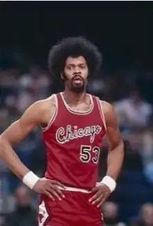 nba球队历史最佳阵容老鹰队,nba球队介绍之芝加哥公牛