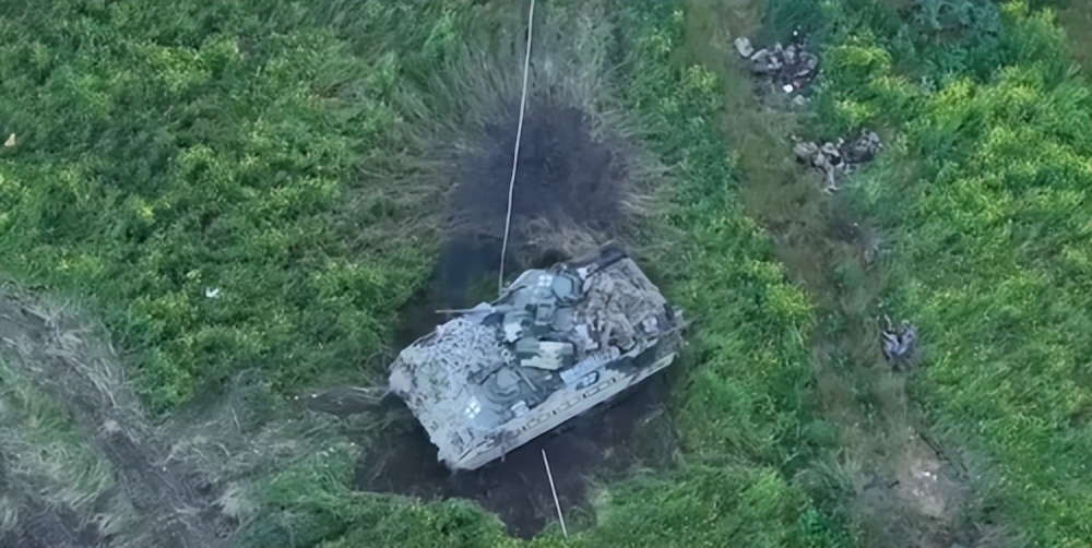 乌军最强地雷,乌军抛射地雷