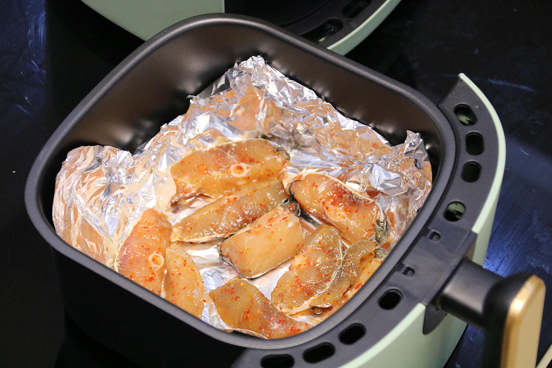 aca空气炸锅第一次使用教程,aca空气炸锅使用方法