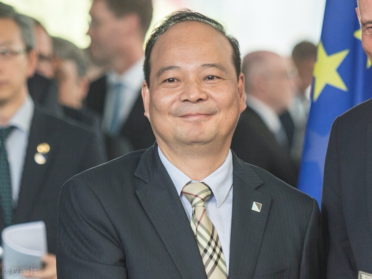 曹德旺获终身成就奖讲话,曹德旺年度人物