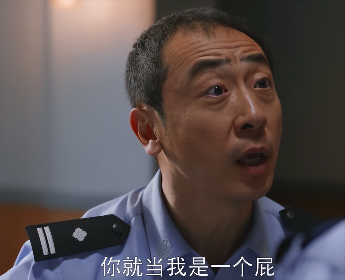 中国导演们！求求你们学学《警察荣誉》导演丁黑怎么拍“民警”吧