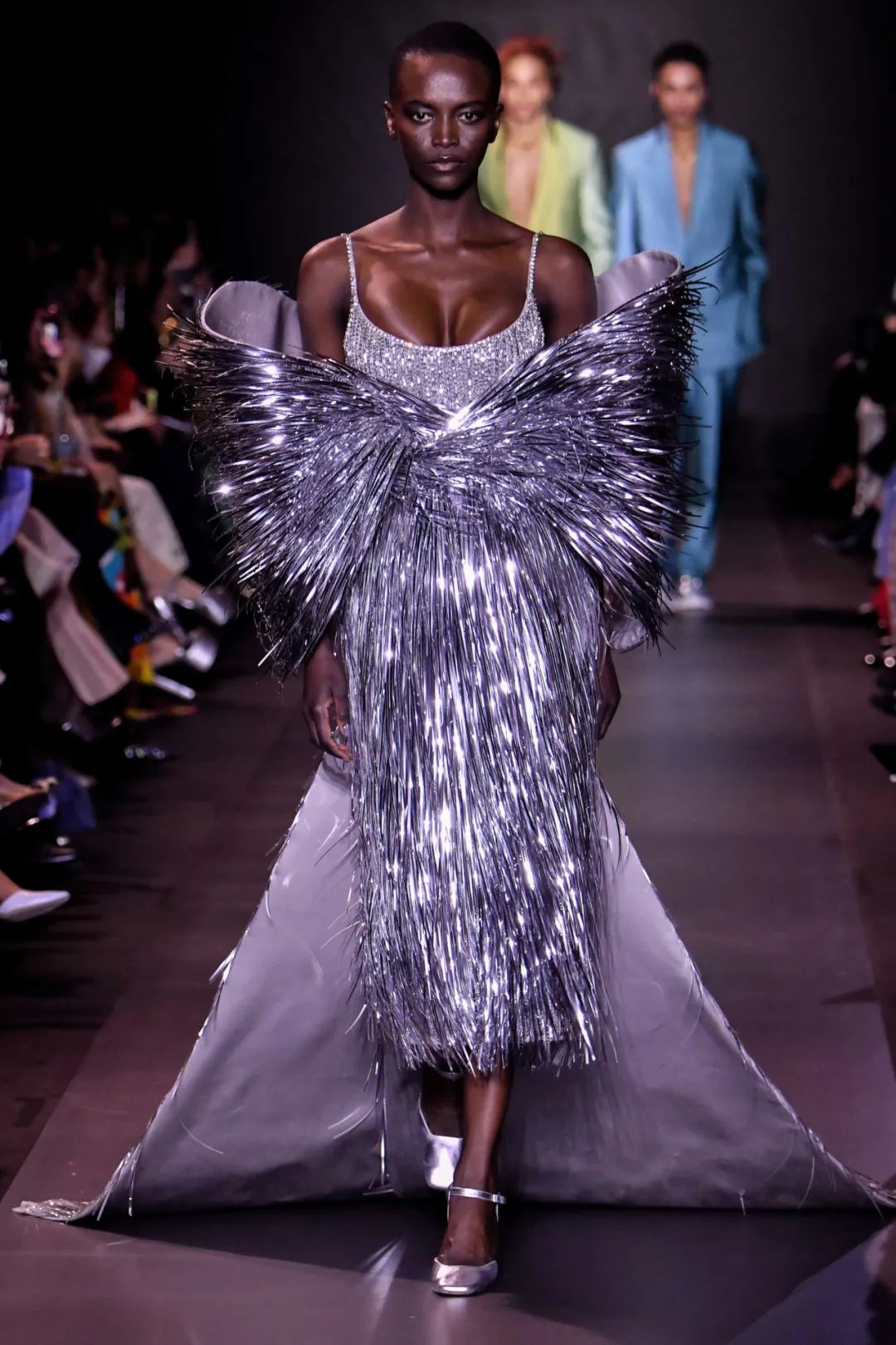 georgeshobeika2018时装秀完整版,georgeshobeika2016高定秀场