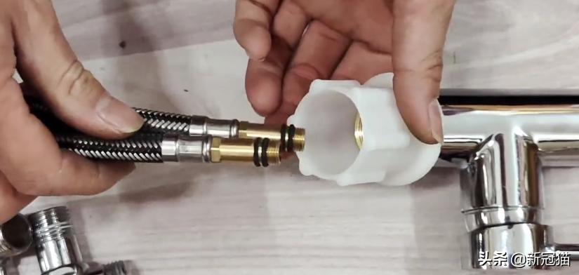 冷热两用的水龙头安装方法步骤,冷热两用水龙头咋安装