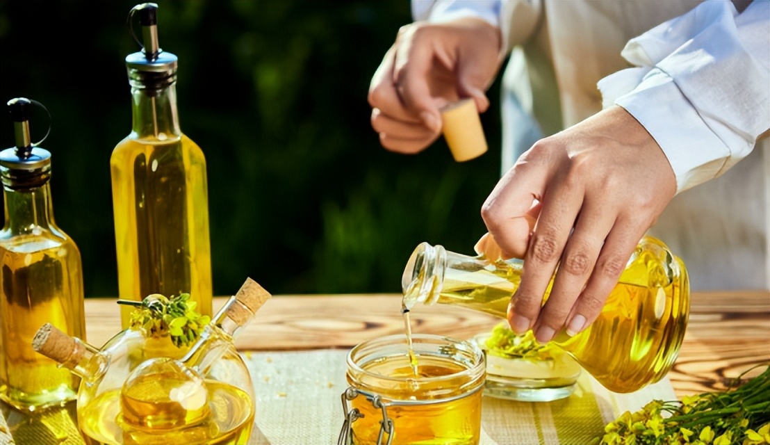 菜籽油与橄榄油成分区别,纯天然菜籽油的危害