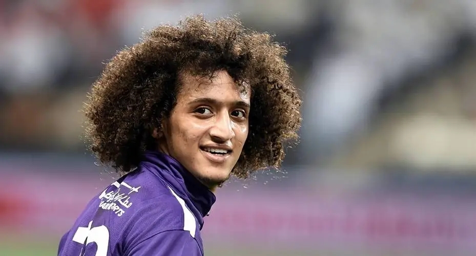 他,为了家人的未来效忠阿联酋,昔日亚洲足球先生,在伤病里沉沦