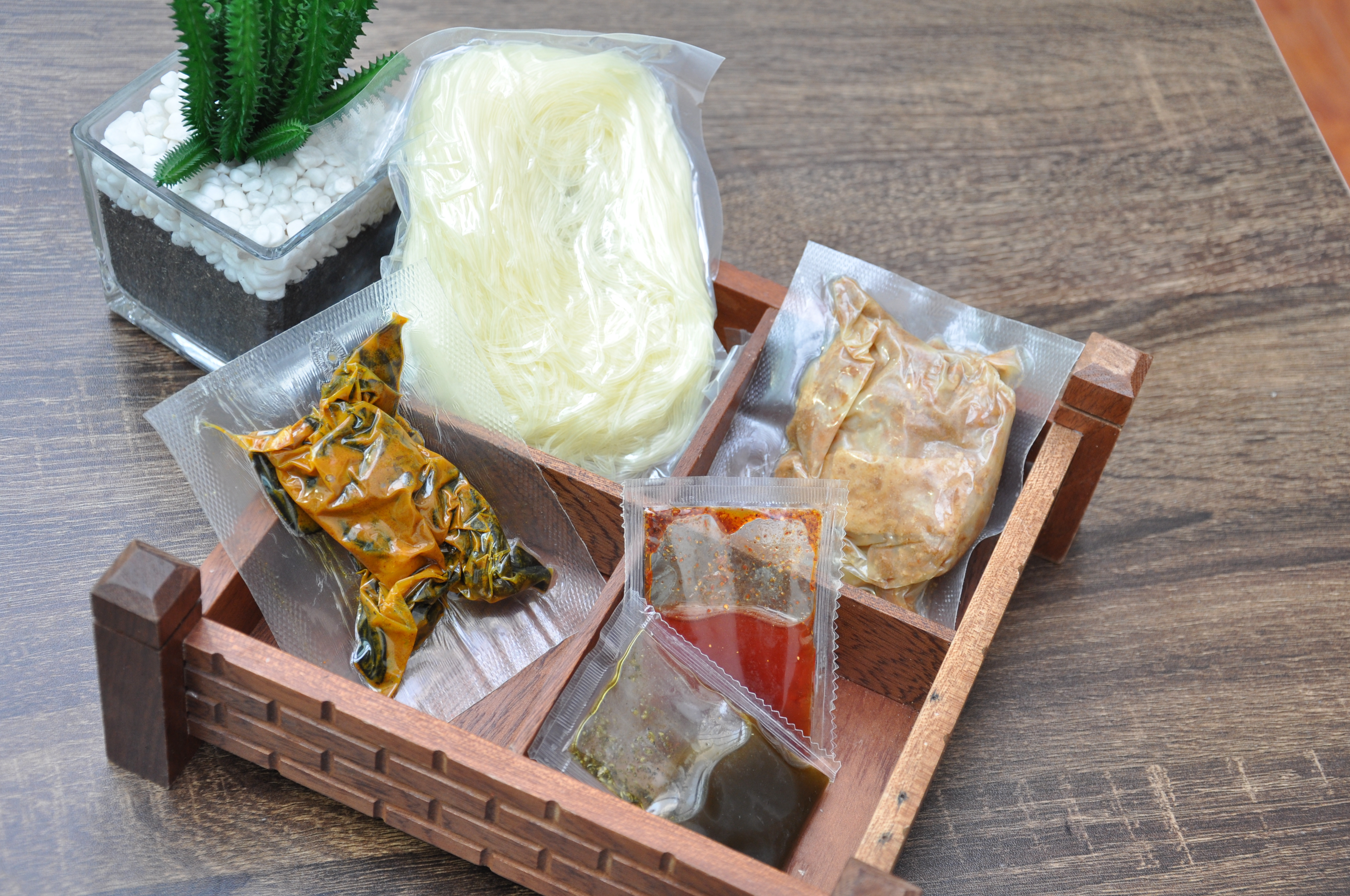 河南开封最好吃的米线,开封白记鸡丁传统米线