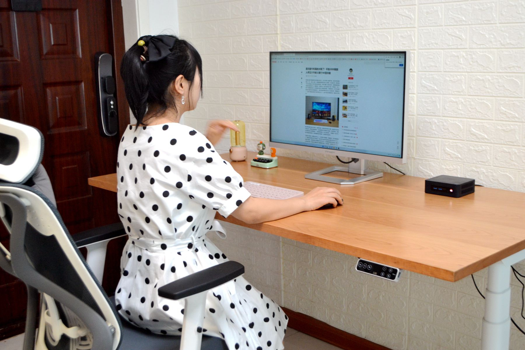 迷你电脑好用吗,千元以内迷你电脑