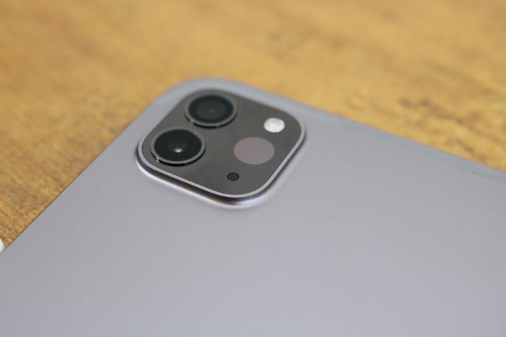 苹果ipadpro2022测评,ipadpro12.9和macbookpro13.3