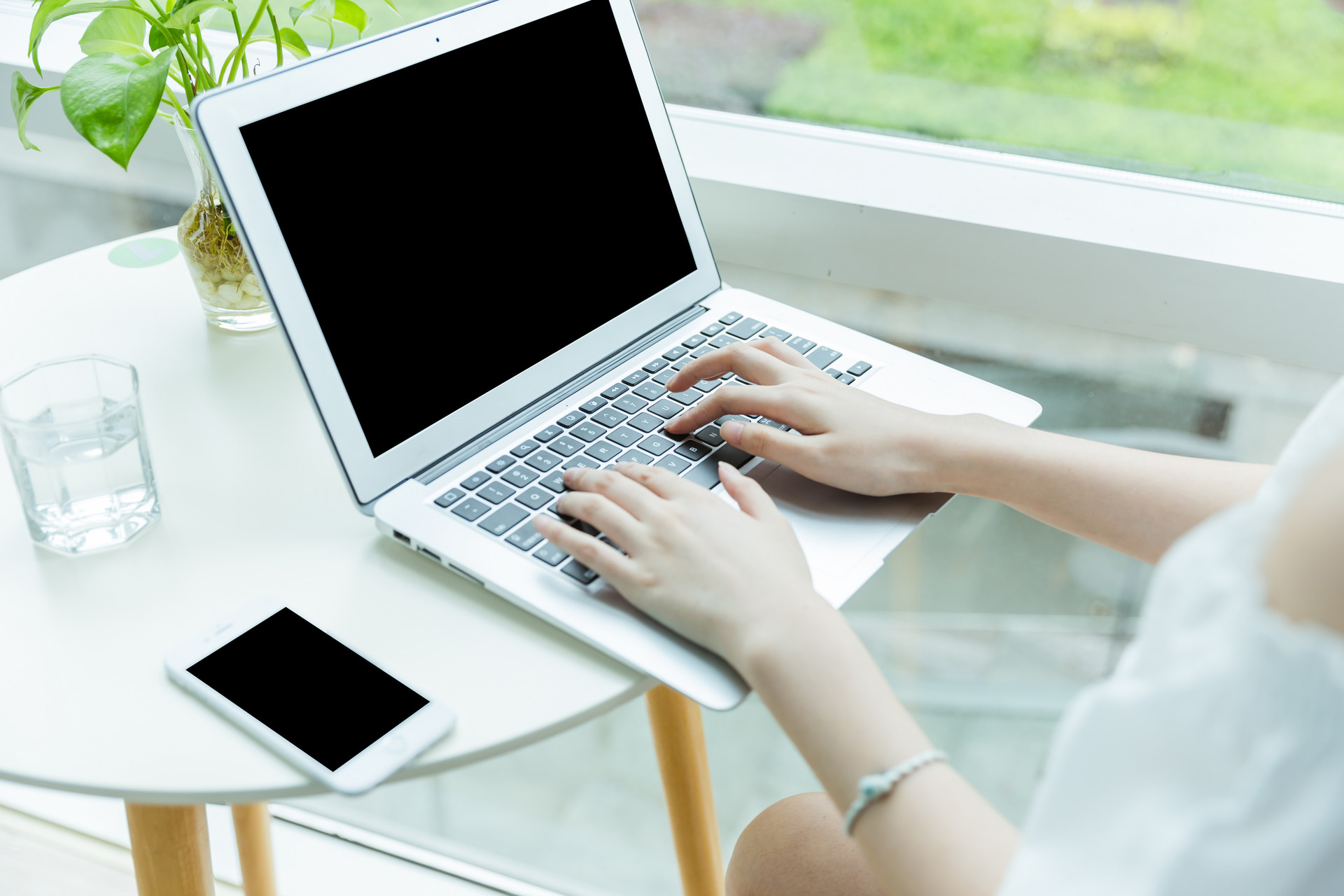 工资低适合下班做的6大副业,下班后适合做的副业有哪些