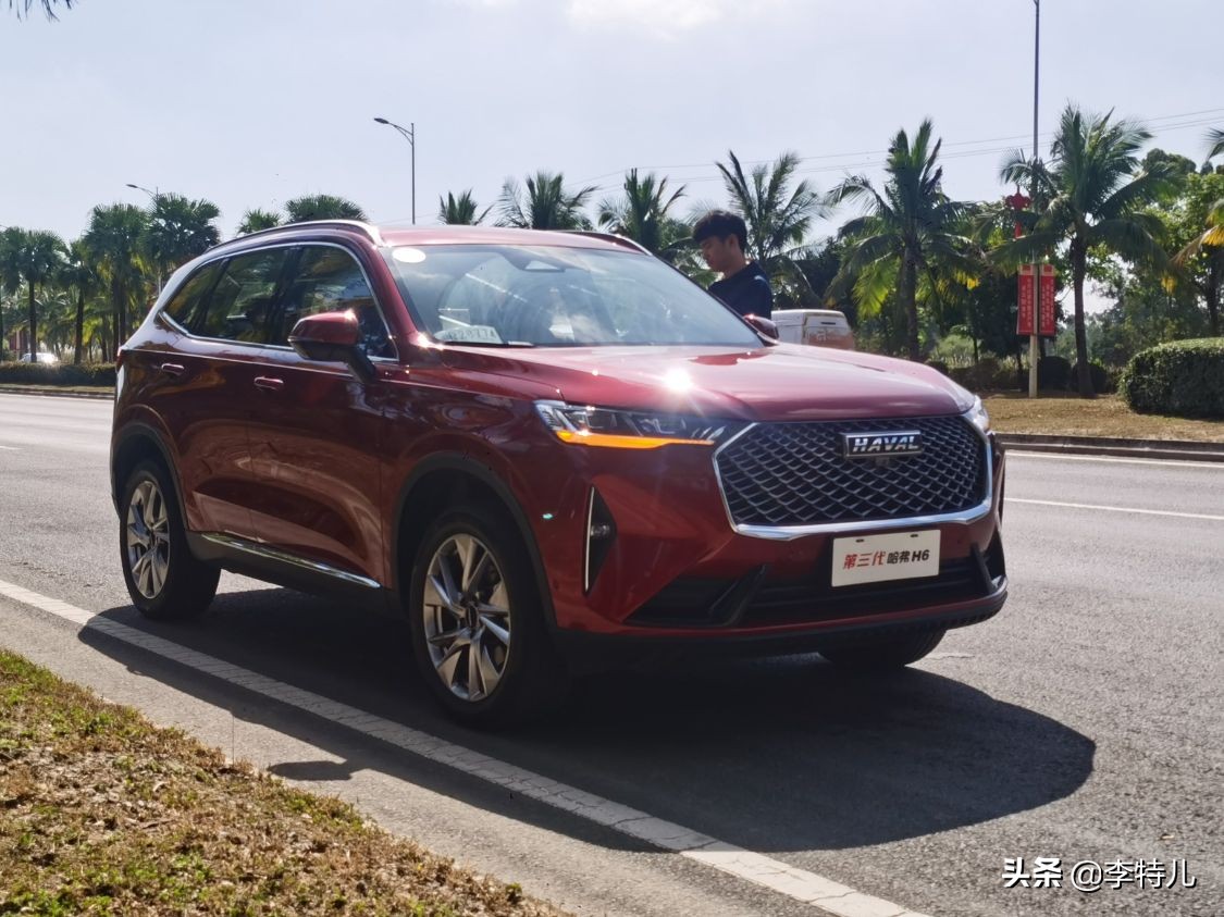 一箱油跑900km几乎做到零故障,第三代哈弗h6保养超了100公里