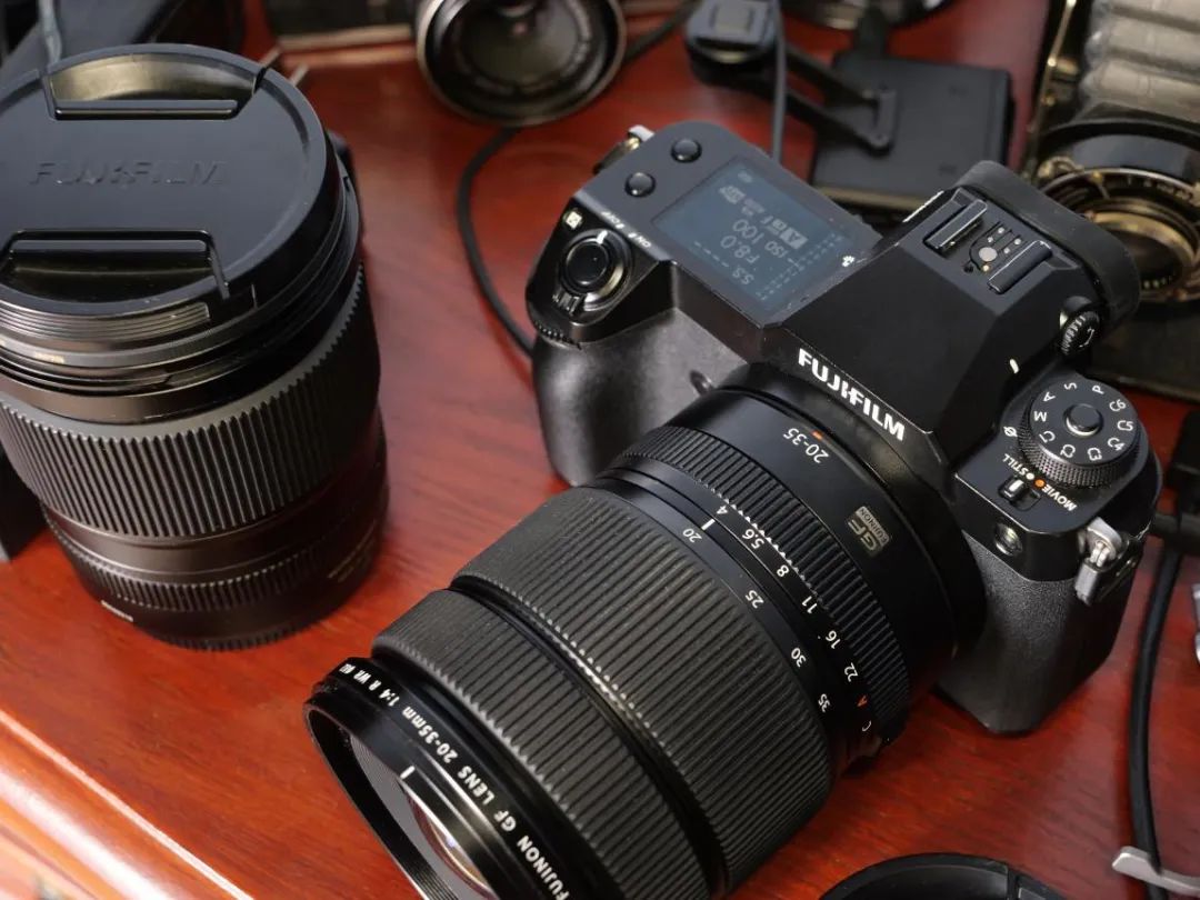 最广中画幅变焦！富士GF20-35mmF4RWR试用