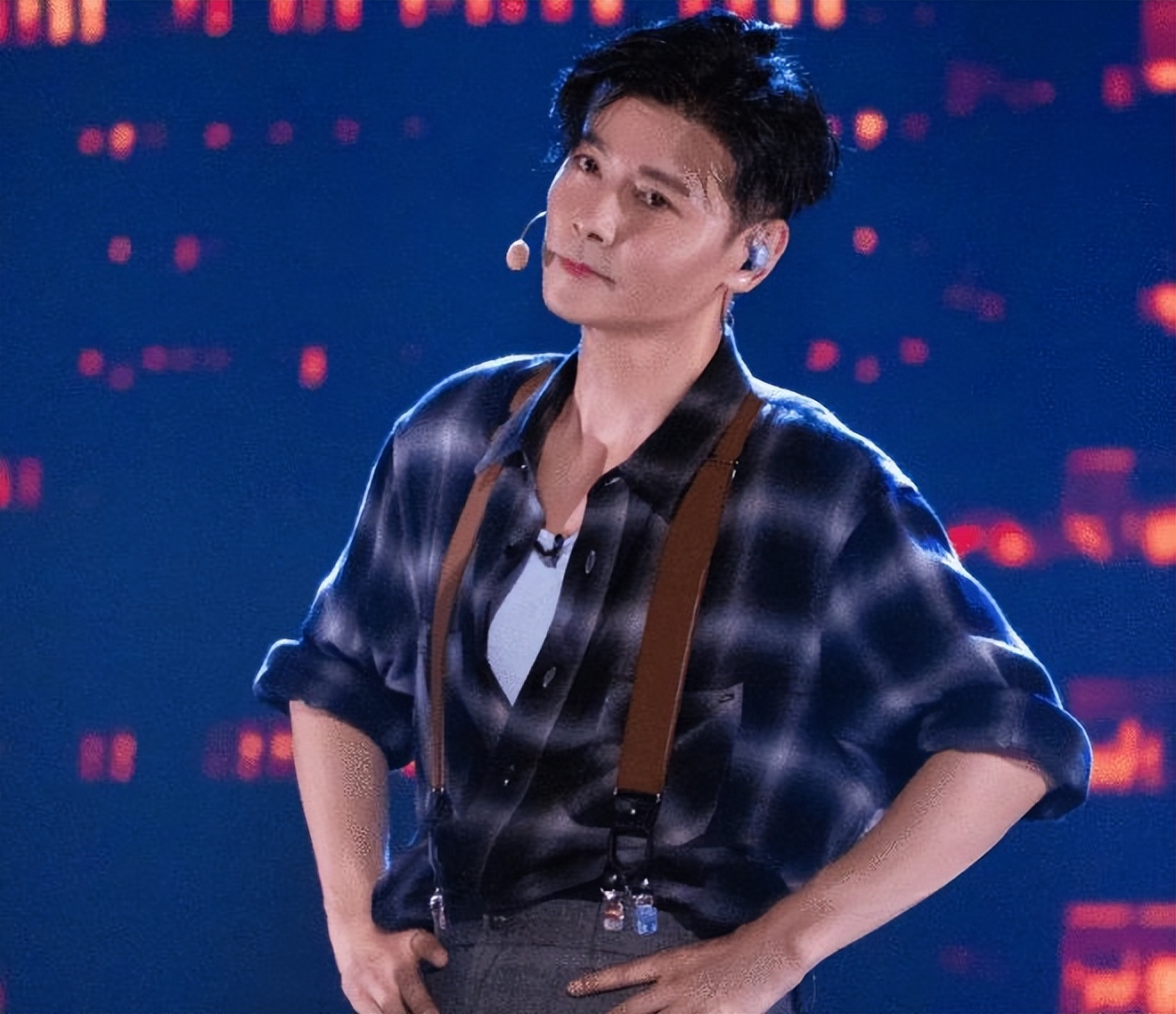 有种帅叫“中年大叔”！这6位大牌男星，越老越有男人味