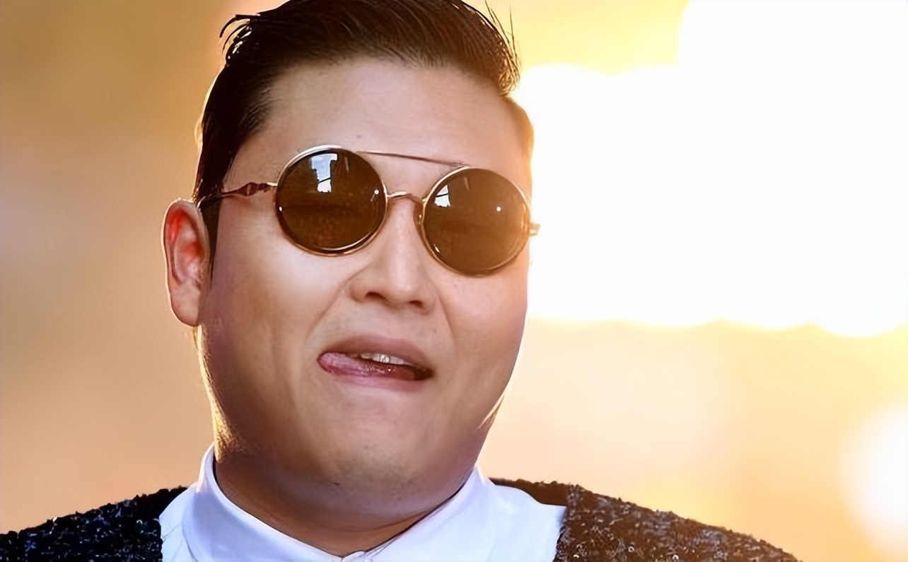 富不外露鸟叔：创造历史记录的骑马舞，却差点把他好友逼上西天？