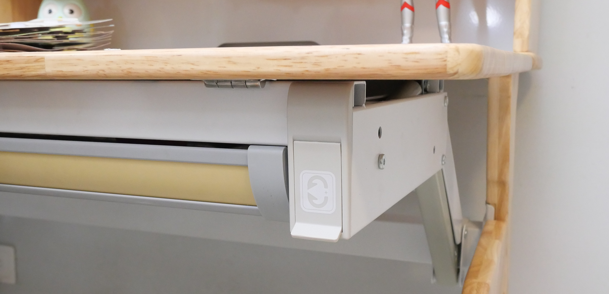 儿童实木学习桌怎么布置好看,斯芬达小鹿桌儿童实木学习桌