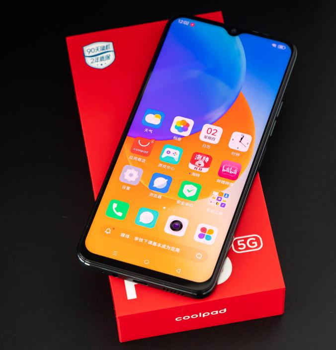 iphone13pro为什么比13贵这么多,iphone13和13pro对比哪个用了更久