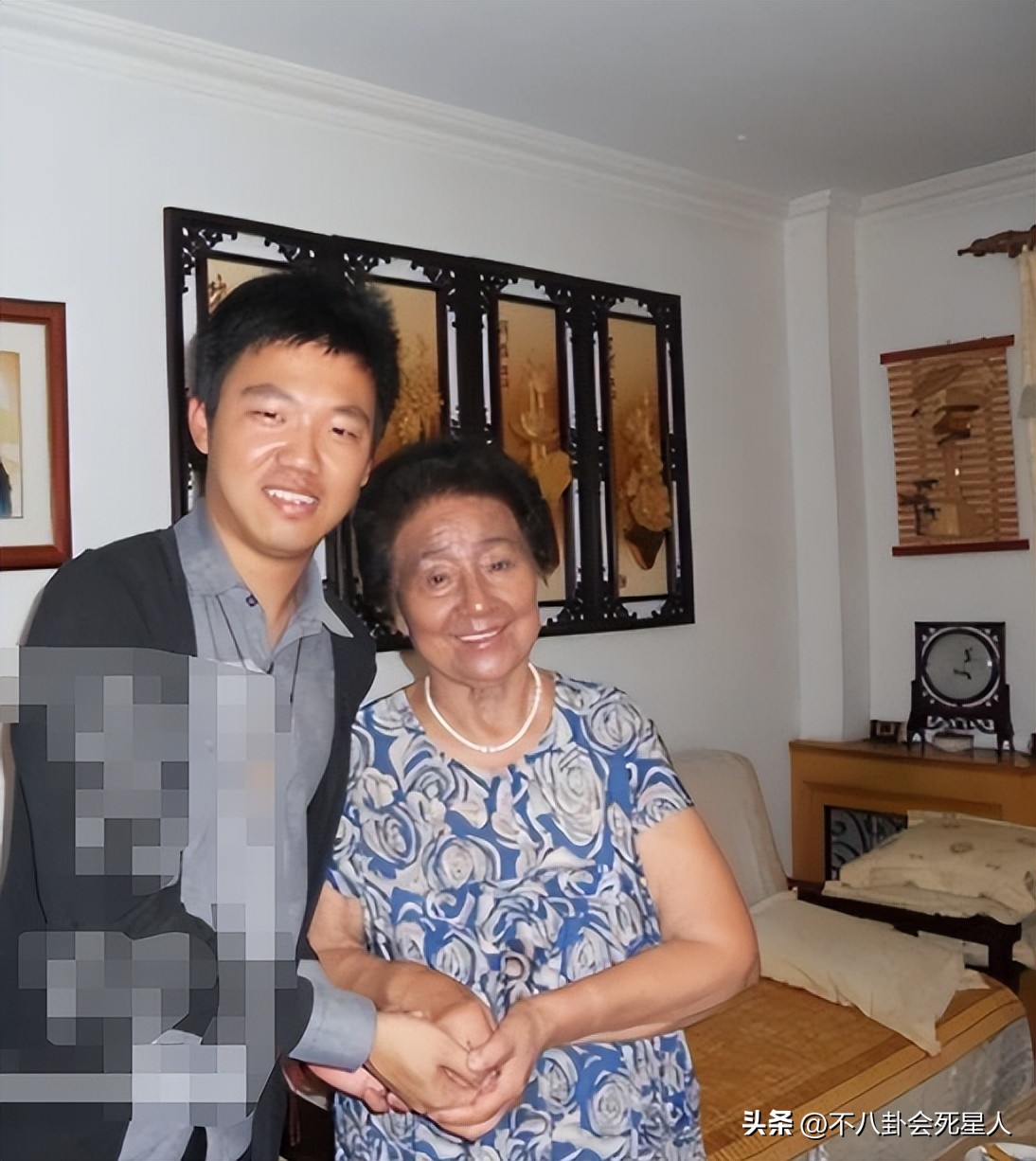 扮演西游记的六小龄童现状,西游记主演六小龄童近况