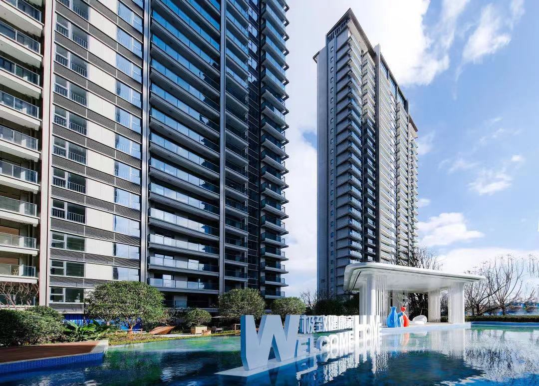 黑铁时代房地产,黑铁时代适合买房吗