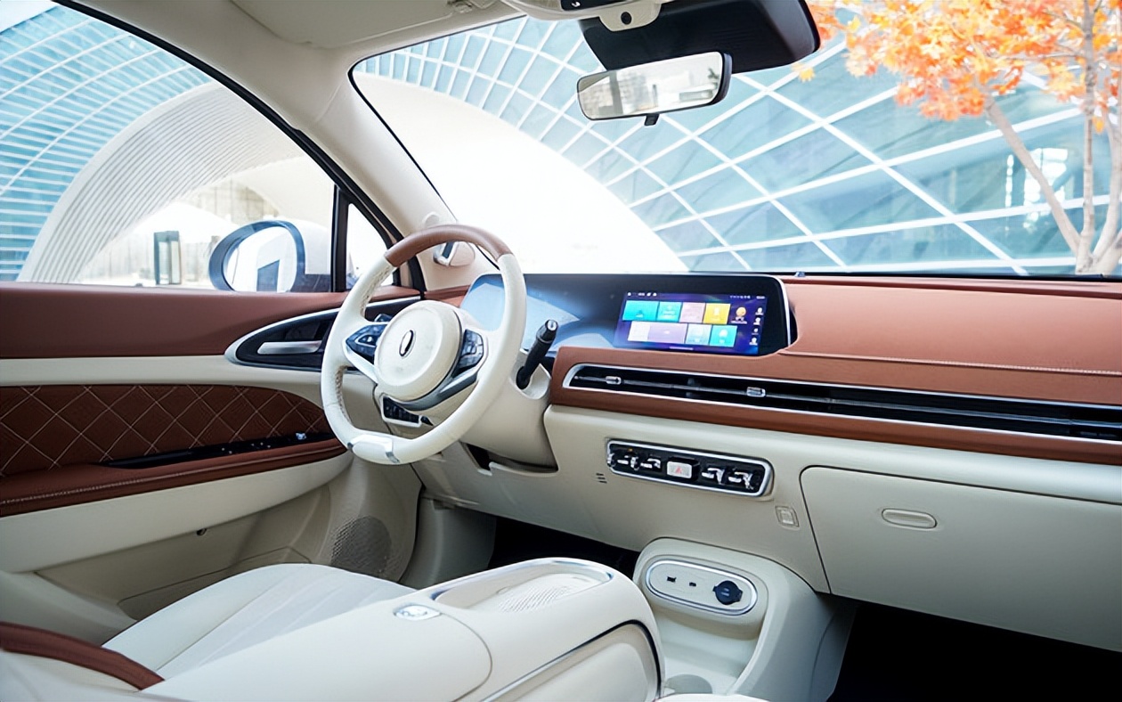 新款欧拉好猫售12.98万起,7.58万元起售欧拉白猫正式上市