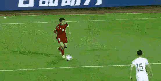 国足吴曦回应躲球发型不能乱,国足队长吴曦躲球会有处罚吗