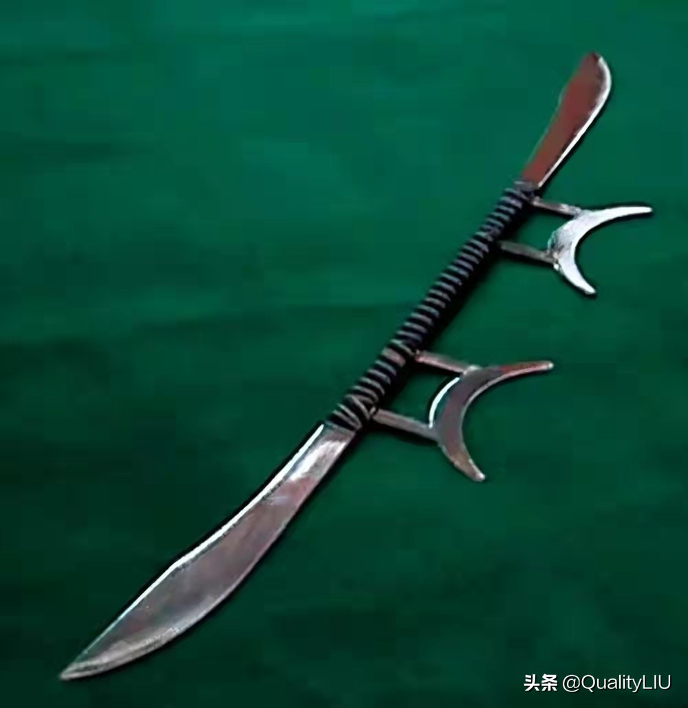 雍正剑侠图金元,雍正剑侠图侯氏兄弟