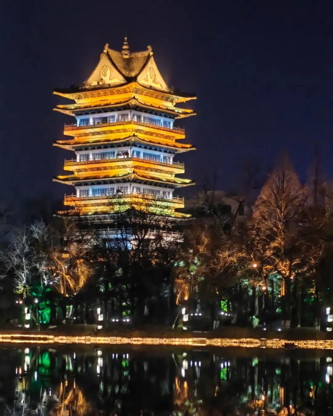 鍚堣偉娣卞鎵撳崱娓哥帺,鍚堣偉涓夋渤鍙ら晣澶滆壊