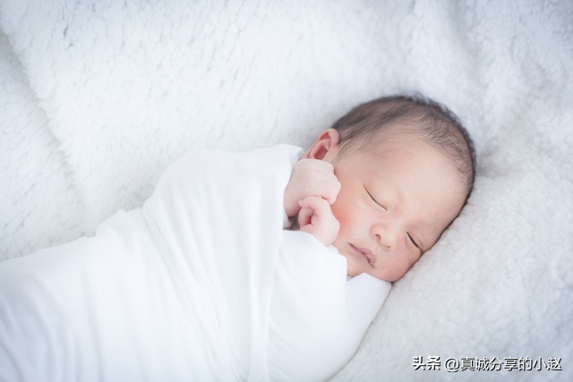 宝宝过敏湿疹大作战,湿疹涂什么药膏