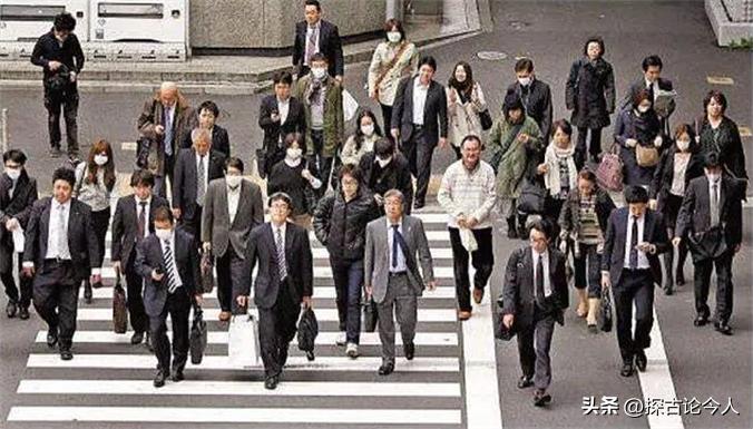 不婚不爱不生子，躺平摆烂，“日本”的低欲望社会有多可怕？