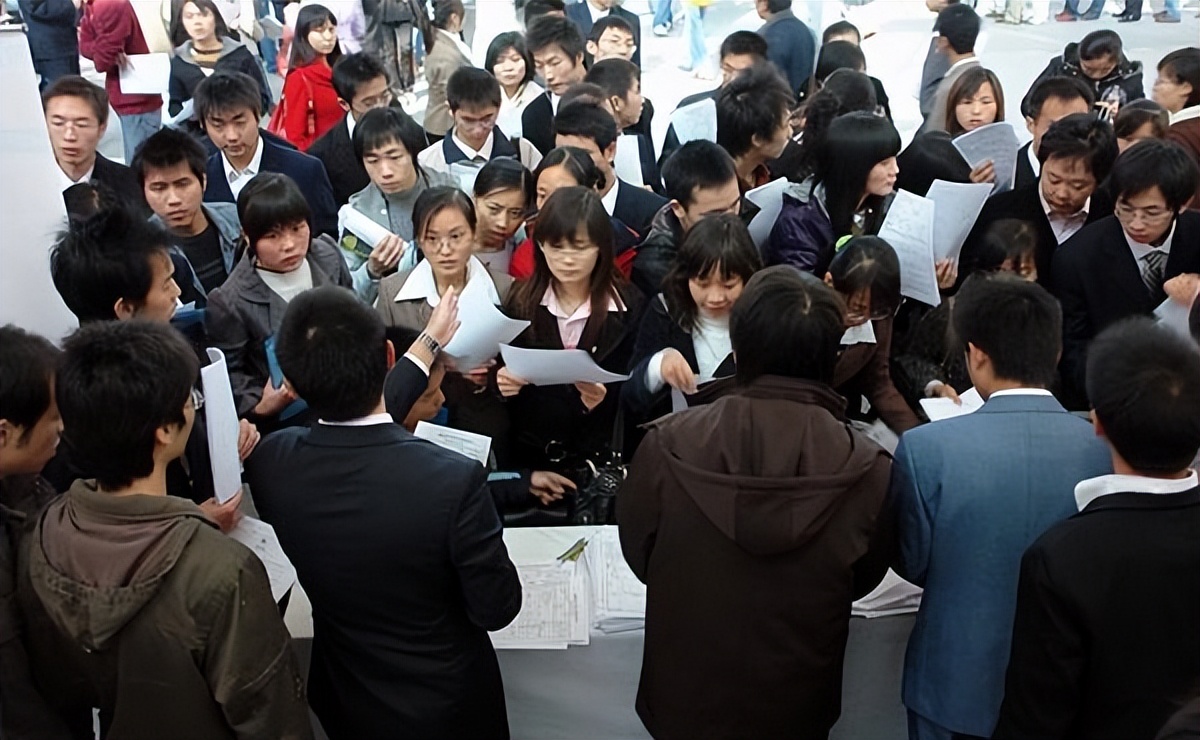 华为员工食堂大曝光,华为员工的伙食标准高清图
