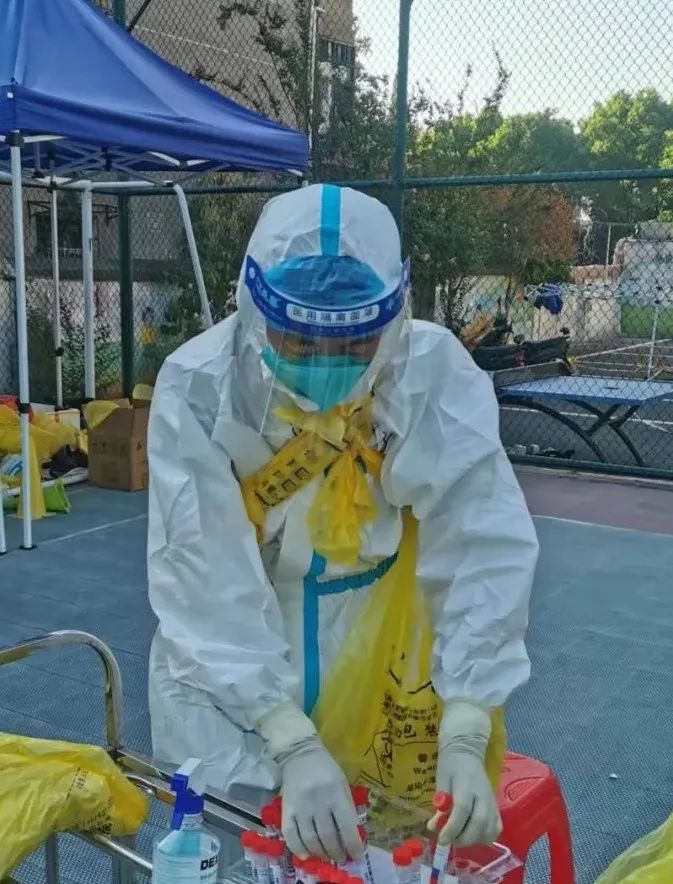 街道抗疫志愿者们的抗疫故事,抗疫最闪亮志愿者