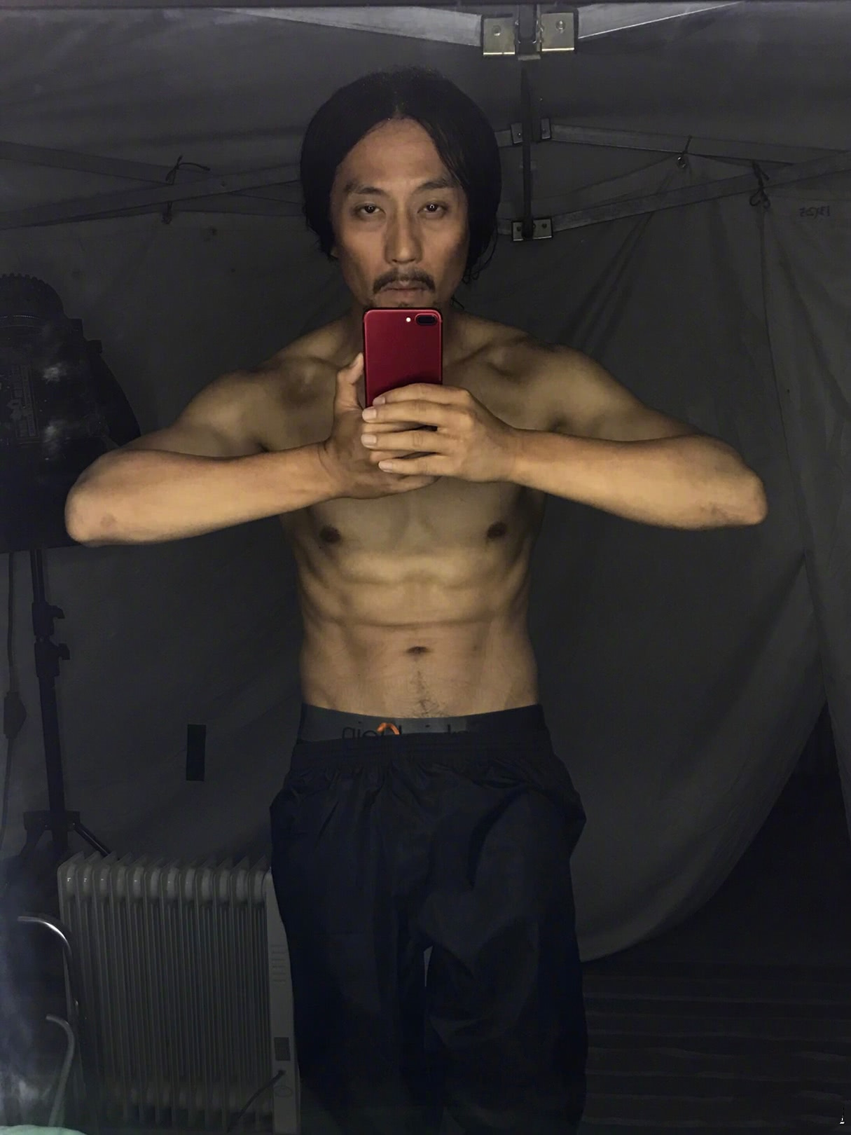 于正自曝用秦昊减肥食谱野餐视频,于正跟秦昊学减肥