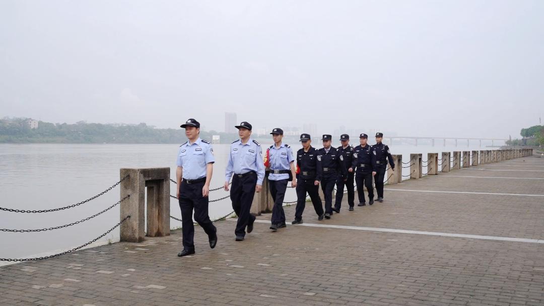 非法捕捞一条鱼垂钓者被罚2000元,非法捕捞者放流百万鱼苗