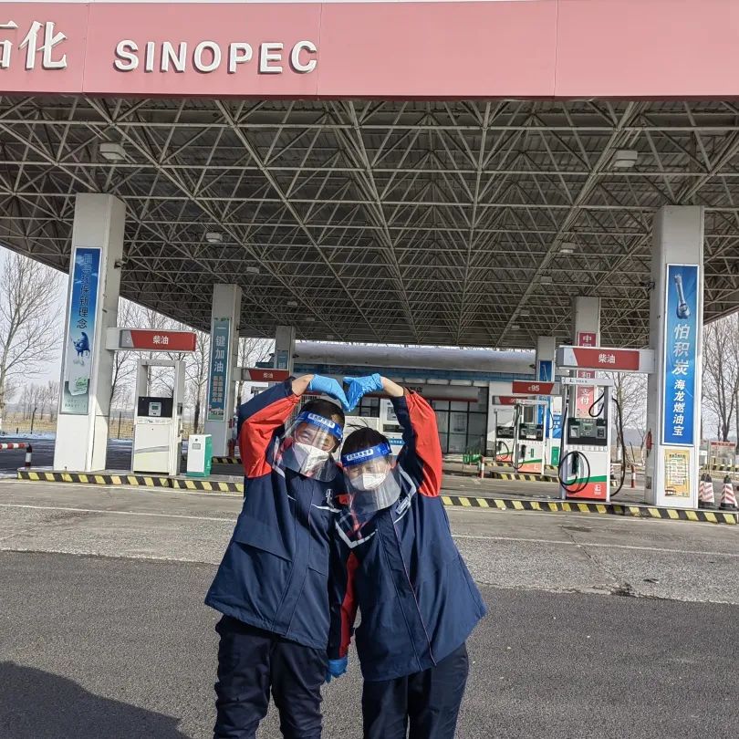 “老婆，我们结婚推迟吧！”