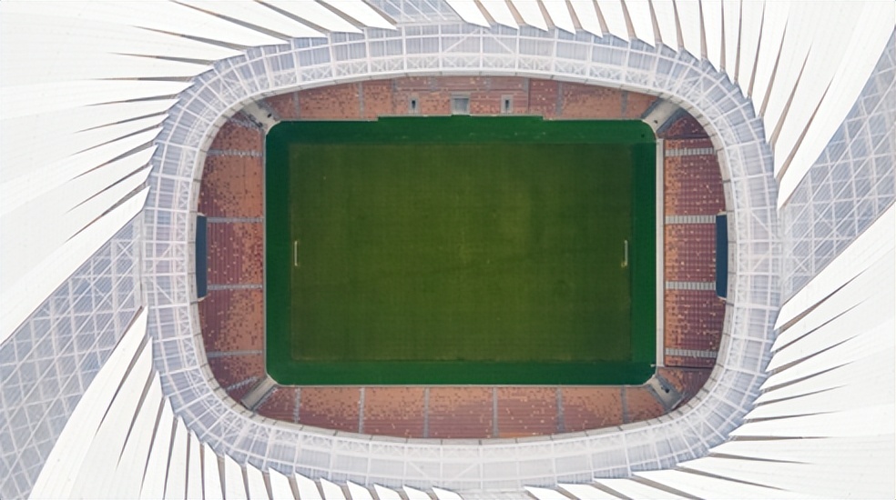 重庆在建足球场,重庆龙兴专业足球场