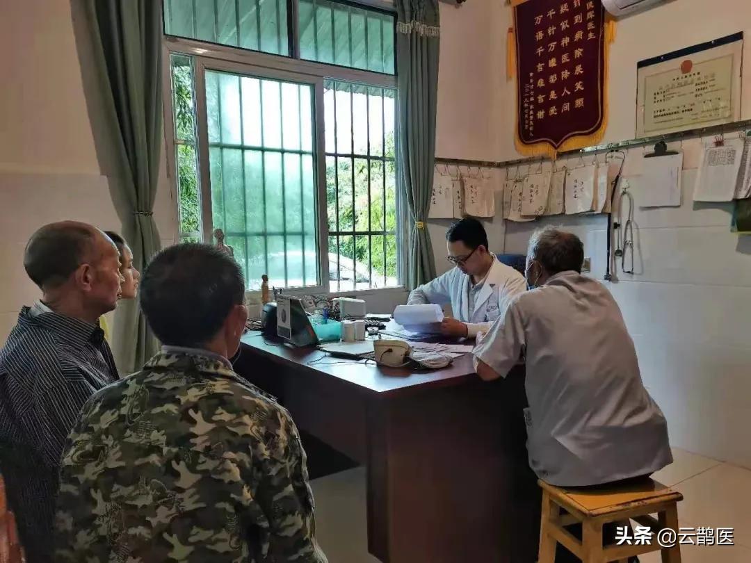 乡村医生口碑远至千里，坚守基层也能创造“奇迹”