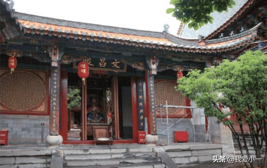 云南古建筑名单大全,云南古滇墓葬群